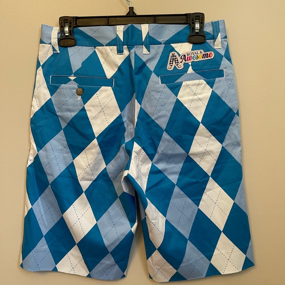 NWT Royal and Awesome Blue Diamond Women’s Golf Shorts - Picture 3 of 10